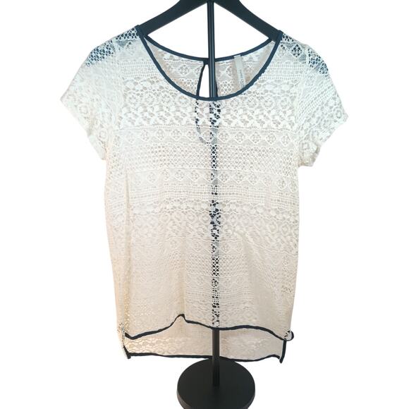 PAPER CRANE Medium White See through Lace Short sleeve shirt with navy trim - Picture 1 of 7